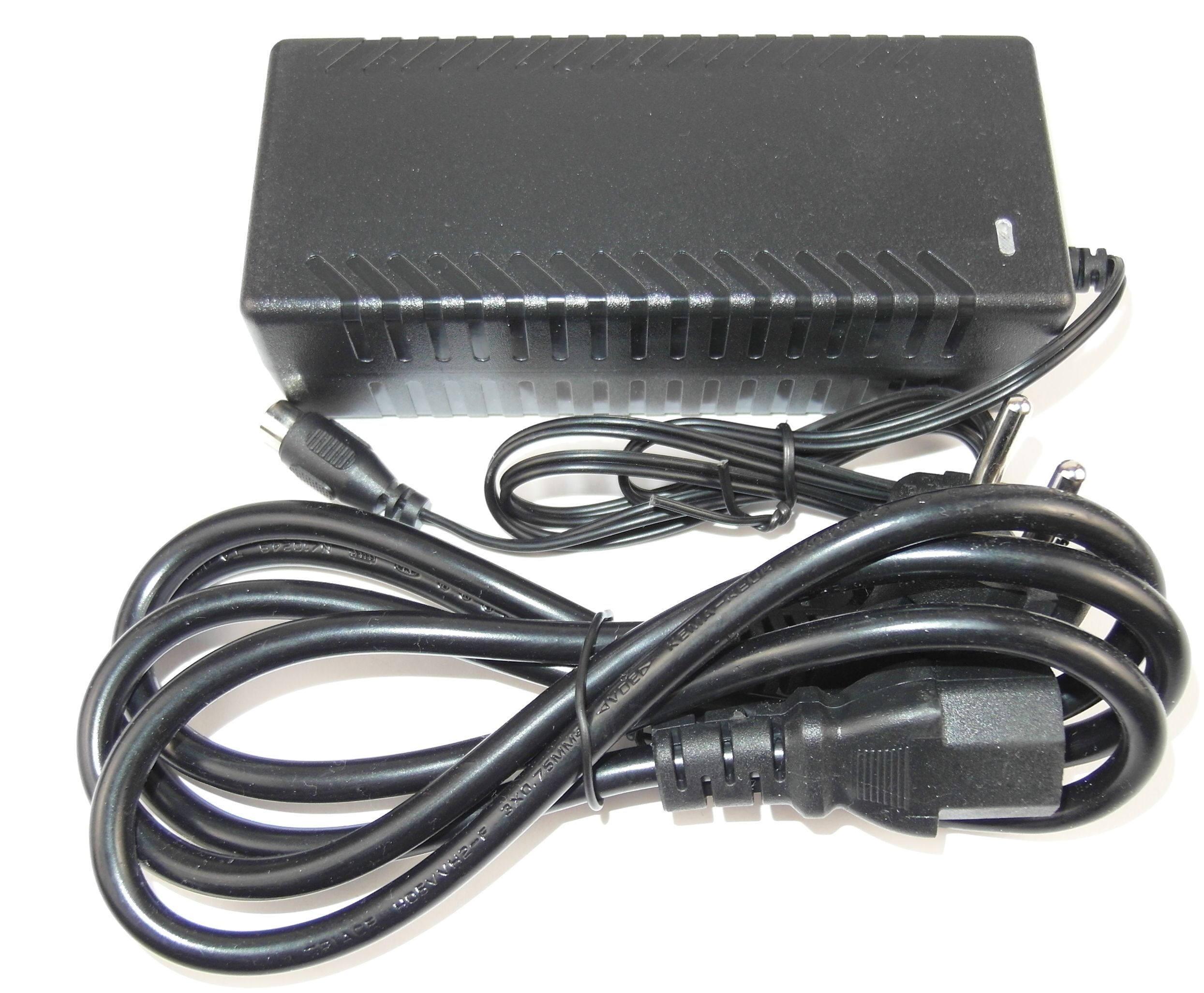 Kfz-Netzteil AC 110v-220v dc 12v 8A 96W Auto-Zigarettenanzünder-Adapter- Wechselrichter